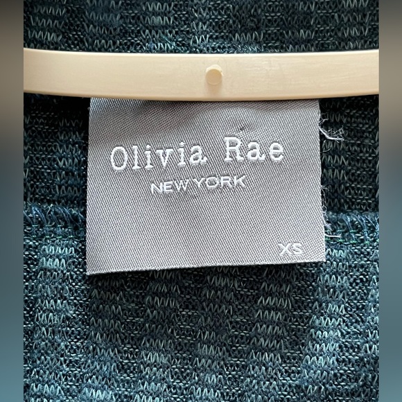 Women’s Olivia Rae Long Sleeves Cropped Top - Picture 7 of 9